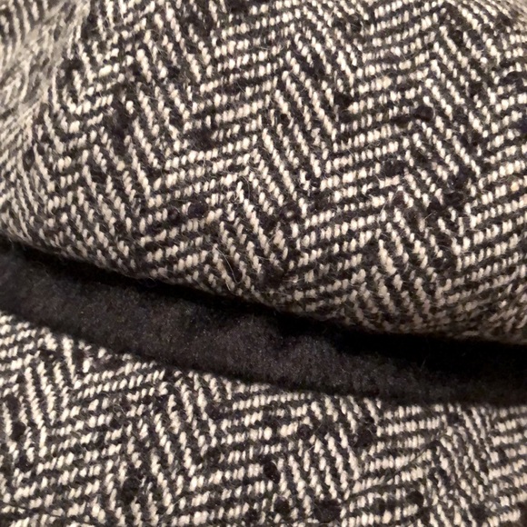 Chevron Winter Hat. - Picture 3 of 4